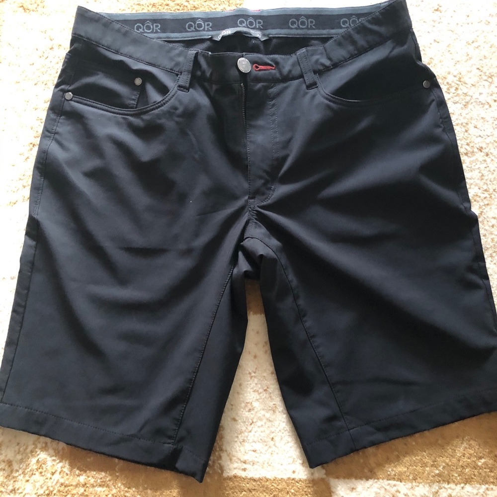 Men’s QOR shorts size 34